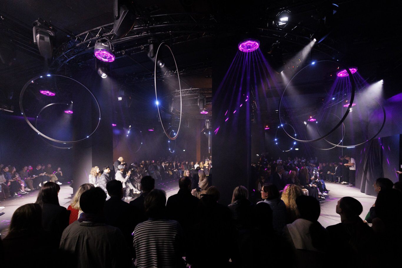 Novelty fixed AV installations