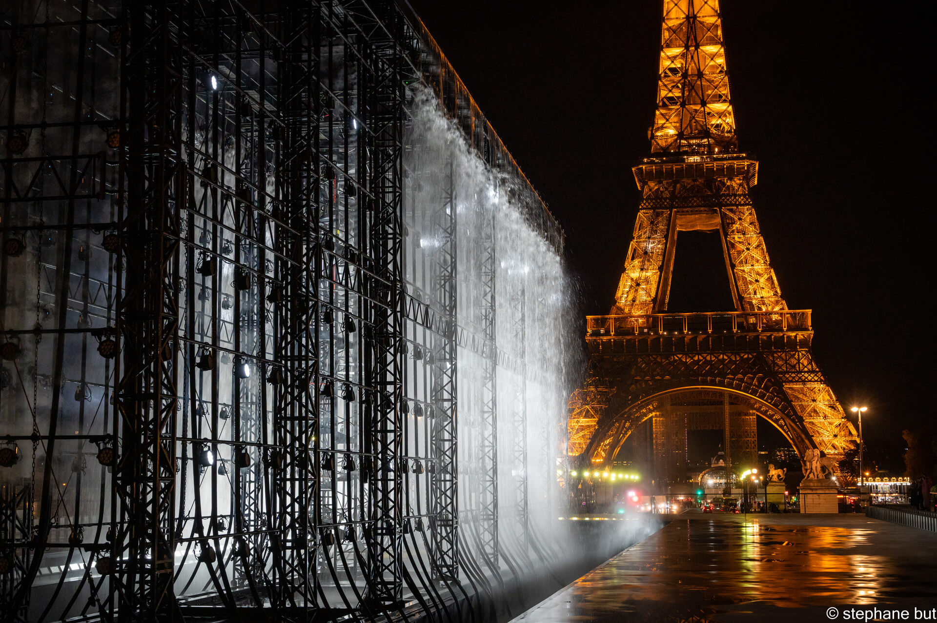 Paris Novelty
